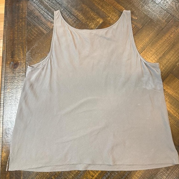 Eileen Fisher 100% Silk Gray Tank Top XL Minimalist Flawed - Picture 6 of 7